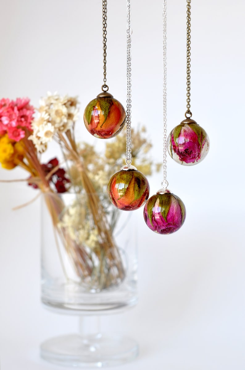 Gift for Mom – Purple Rose Necklace – Real Rosebud – Symbol of Love & Gratitude – Handmade Resin Jewelry