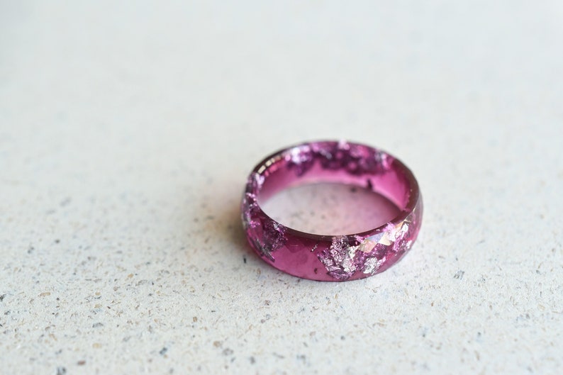 Purple Hypoallergenic Ring with Silver Flakes - Faceted Resin Ring - Thumb Stacking Ring - Resin Jewelry