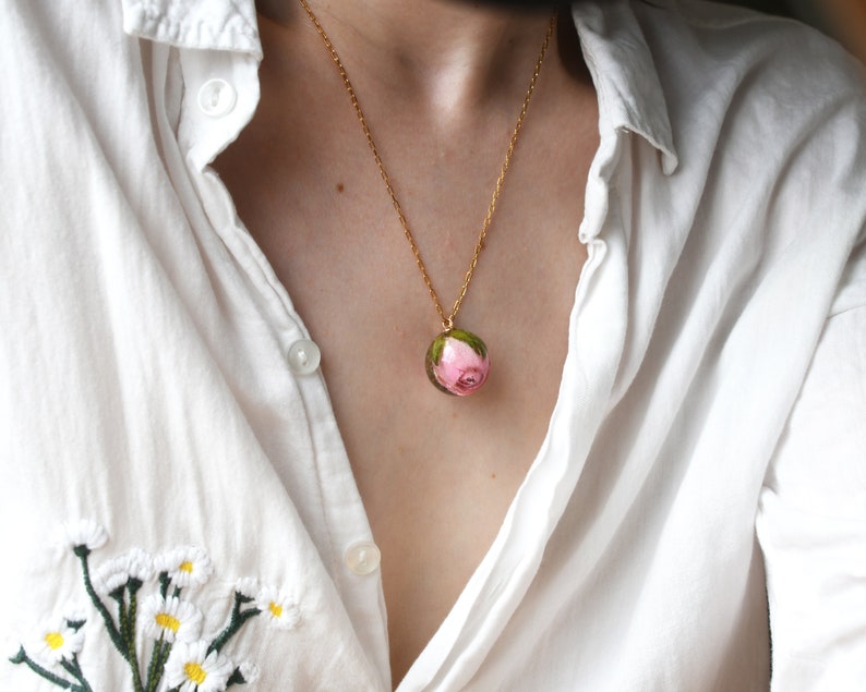 Real Light Pink Rosebud Resin Sphere Pendant Necklace - Dried Flower Jewelry for Her - Real Rose Necklace