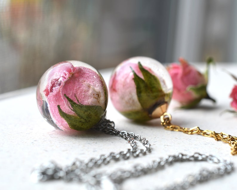 Real Light Pink Rosebud Resin Sphere Pendant Necklace - Dried Flower Jewelry for Her - Real Rose Necklace