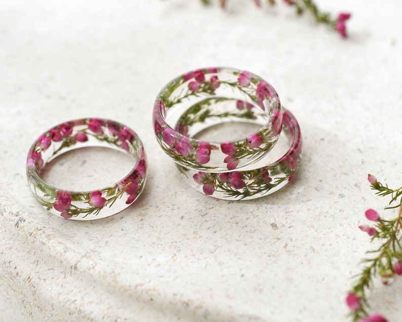 Resin Ring with Real Dried Pink Heather Flowers - Flower Wedding Band - Dried Flowers Jewelry