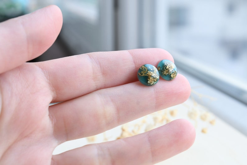 Dainty Emerald Stud Earrings with Gold Flakes - Bridesmaid Gift- Resin Jewelry