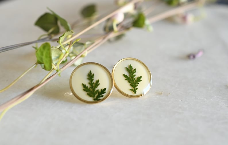 Green Leaf Stud Earrings - Surgical Steel Post Earrings - Dried Flowers Earrings - Real Flower Jewelry