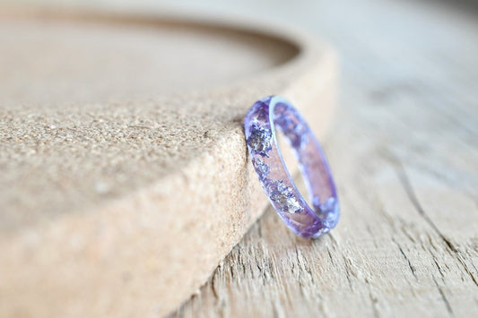 Thin Amethyst Color Faceted Resin Ring With Silver Flakes - Unisex Band Ring