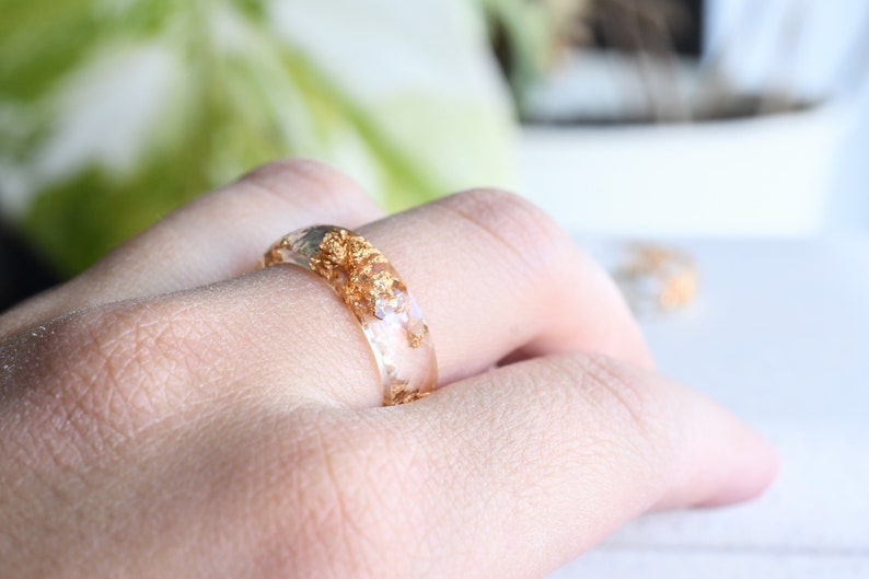 Transparent Band Ring With Gold Flakes - Handmade Faceted Gold Ring - Minimalist Resin Jewelry