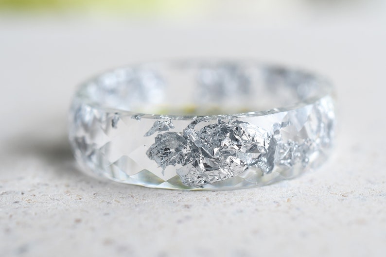 Transparent Ring With Silver Flakes - Faceted Stacking Ring - Rings For Women - Resin Jewelry