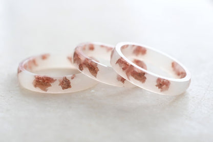 Off White Faceted Ring Band with Rose Gold Leaf - Minimalist Resin Jewelry - Unique Promise Ring for Her