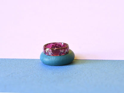 Purple Hypoallergenic Ring with Silver Flakes - Faceted Resin Ring - Thumb Stacking Ring - Resin Jewelry