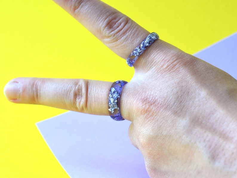 Alternative February birthstone ring Amethyst - Hypoallergenic Faceted Resin Ring with Silver Flakes - Epoxy Resin Jewelry