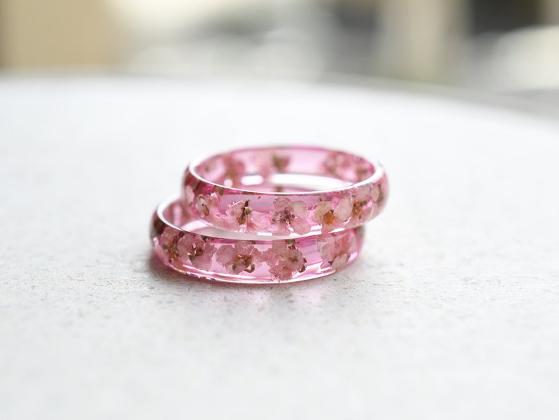 Delicate Pink Resin Promise Ring with White Alyssum Dried Flowers - Ring for Her - Pressed Flower Jewelry