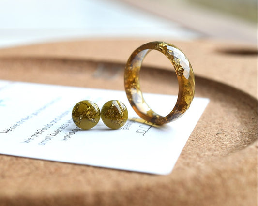 Amber Resin Ring With Gold Leaf - Faceted Resin Ring - Unconventional Stacking Ring - Fall Resin Jewelry