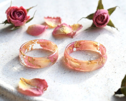 Faceted Resin Wedding Ring with Rose Petals & Gold Leaf | Bridesmaid Gift | Budget Wedding Jewelry | Dainty Nature-Inspired Bridal Ring