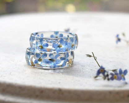 Nature-Inspired Forget-Me-Not Ring – Blue Pressed Flower Ring - Forget-Me-Not Remembrance Resin Ring