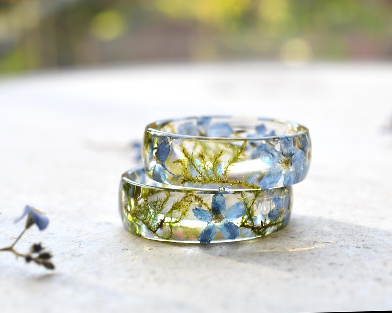 Forget-Me-Not and Dried Moss Resin Ring – Unique Floral Gift for Her, Christmas Gift, Botanical Jewelry