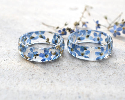 Nature-Inspired Forget-Me-Not Ring – Blue Pressed Flower Ring - Forget-Me-Not Remembrance Resin Ring