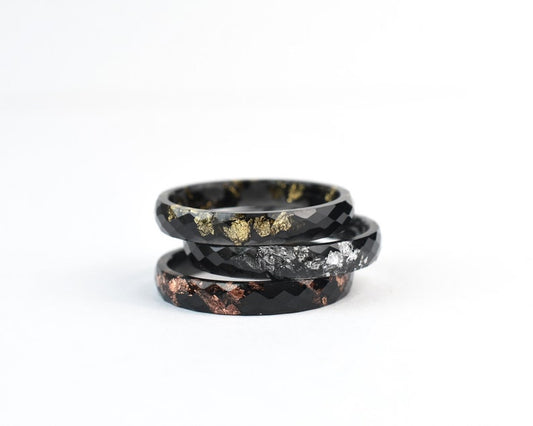 Custom Thin Black Resin Ring – Metallic Leaf in Gold, Silver, or Rose Gold, Stacking Alternative Wedding or Engagement Ring - Ring For Men