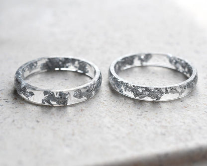 Smooth Silver Leaf Ring in Clear Resin - Wedding Ring Alternative - Hypoallergenic Ring - Thin Stacking Ring