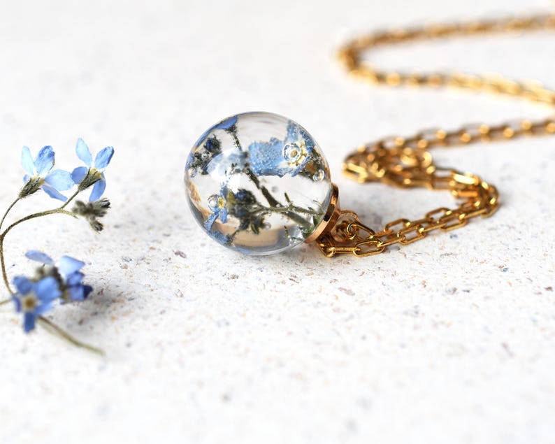 Forget-Me-Not Bridesmaid Necklace | Real Flower Pendant in Resin | Wedding Party Gift