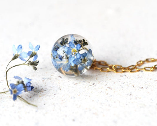 Forget-Me-Not Memorial Necklace | Real Flower Resin Pendant | Keepsake Jewelry for Loved Ones