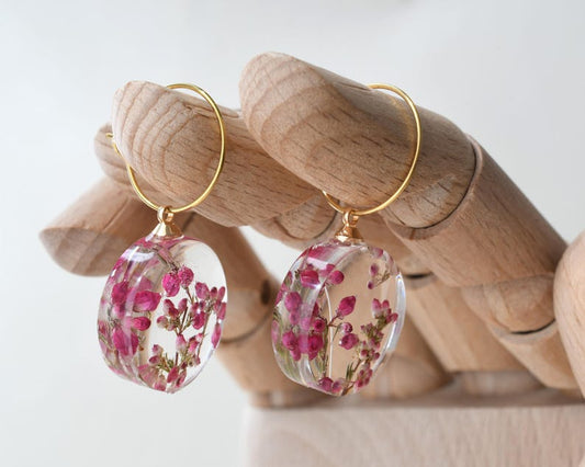 Heather Flower Hoop Earrings – Real Dried Flowers – Gold Hoop Dangle – Botanical Nature Jewelry – Gift for Her