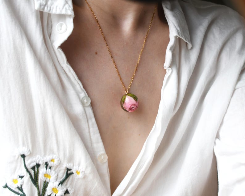 Purple Rose Necklace | Bridesmaid Gift | Real Rosebud in Resin | Wedding Jewelry | Handmade Flower Pendant