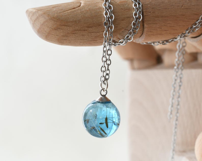 Make a Wish Dandelion Seed Necklace – Aqua Blue Resin Pendant – Dreamy Manifestation Gift