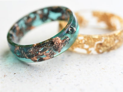 Jade Green Resin Ring with Rose Gold Foil – Minimalist Handmade Jewelry – Nature-Inspired Green Ring – Unique Statement Band